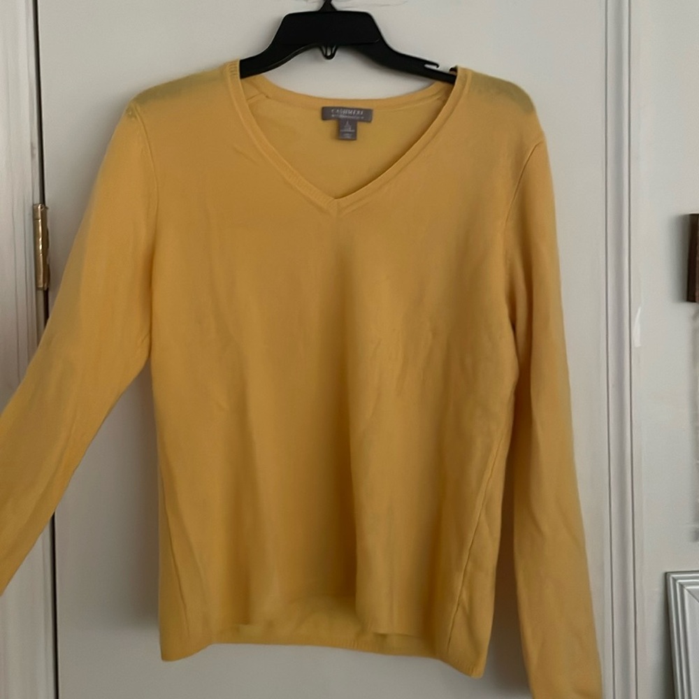 Mustard Yellow Cashmere Large V-neck Sweater